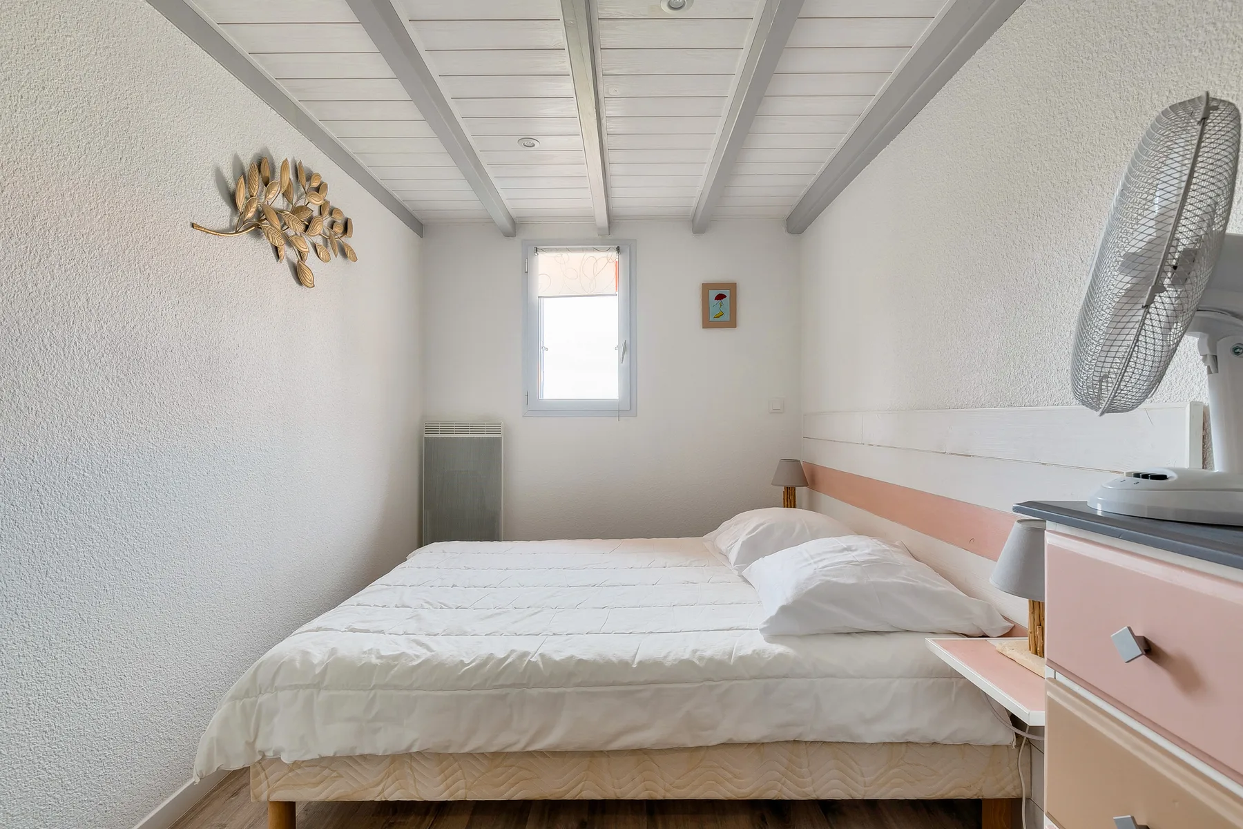 Apartment gallery photo