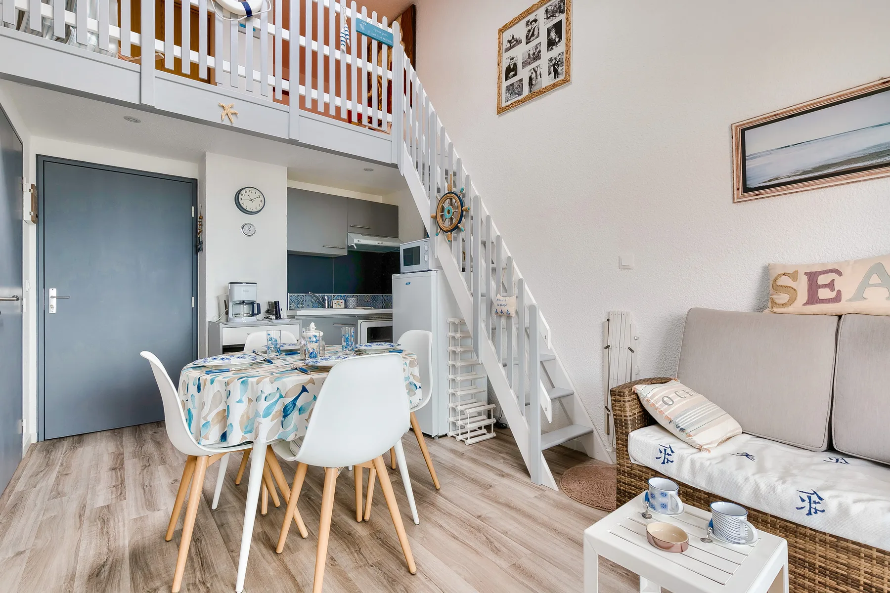 Apartment gallery photo