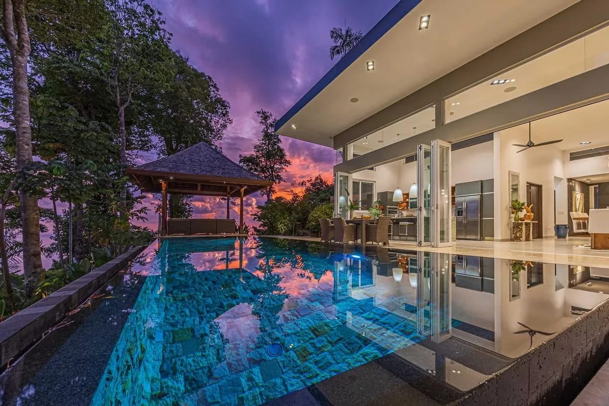 Luxury 3BR Rainforest Villa w/ Oceanview Pool