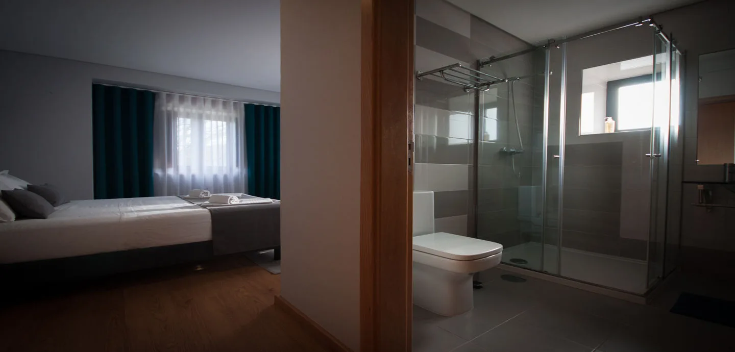 Guest room 306