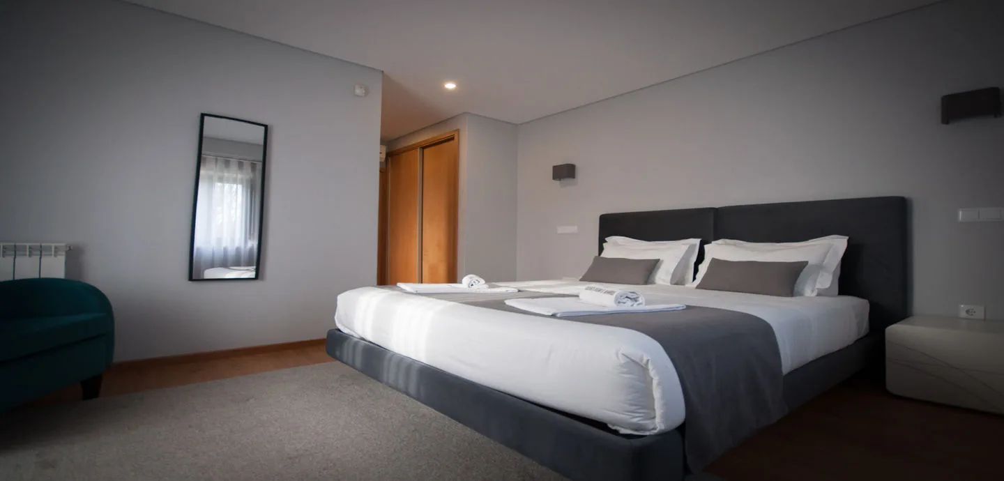 Guest room 306