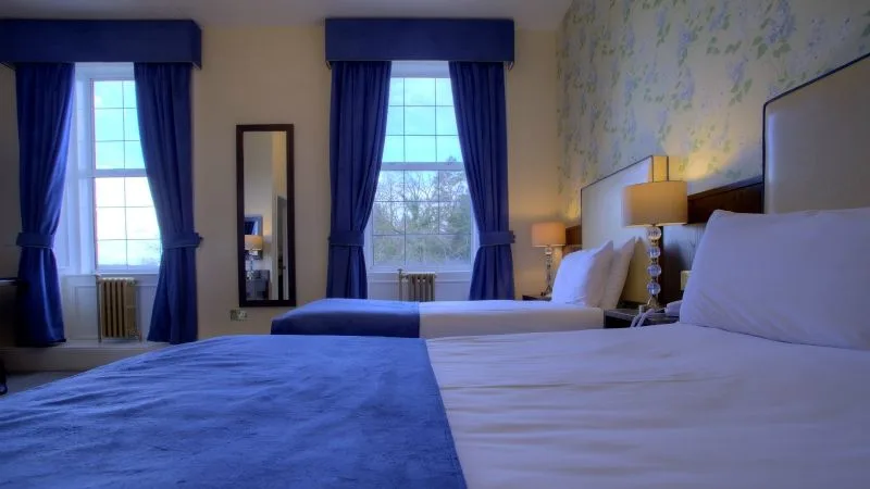 Lucan Spa Hotel inside