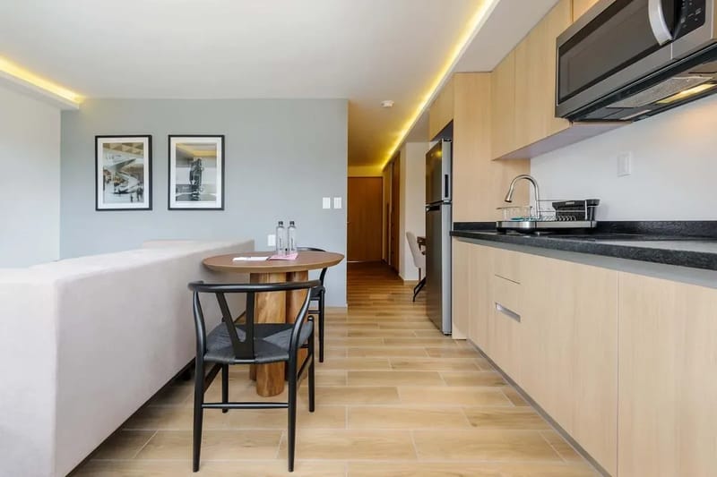 Luxury Loft w/ Balcony in Colima