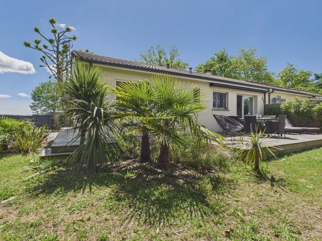 Maison avec jardin