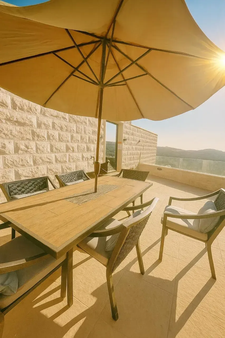 Zona de estar al aire libre y zona de barbacoa