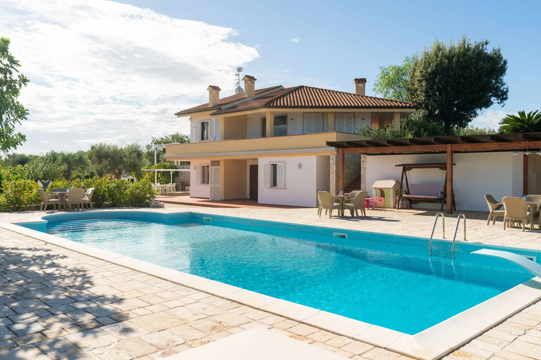 Villa Polignano con piscina