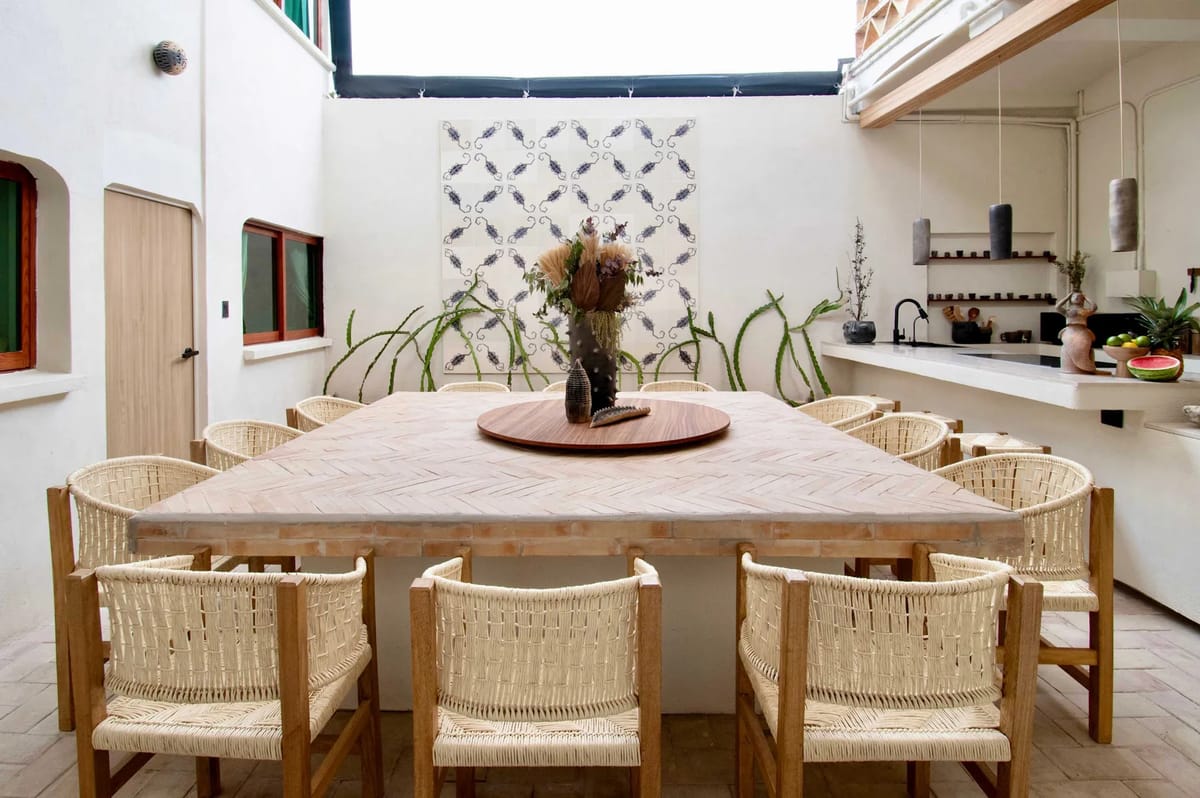 Stylish 6BR with Lovely Terrace