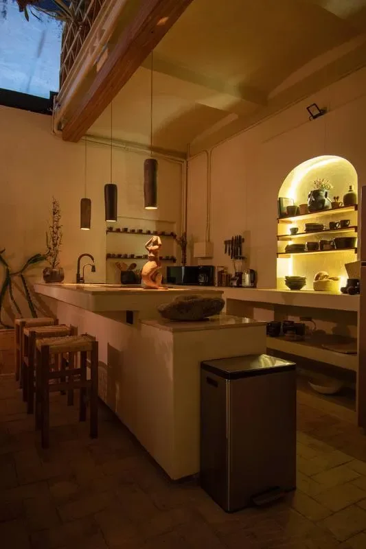 Stylish 6BR with Lovely Terrace
