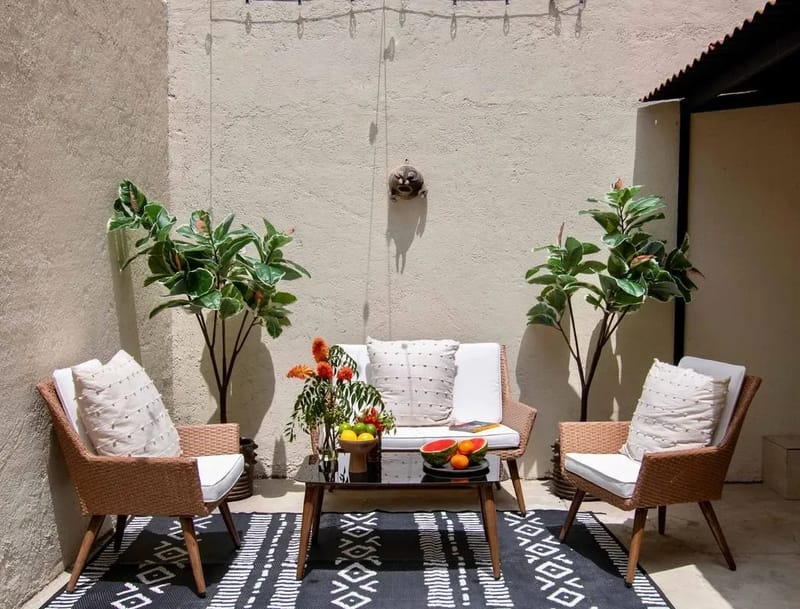 Stylish 6BR with Lovely Terrace