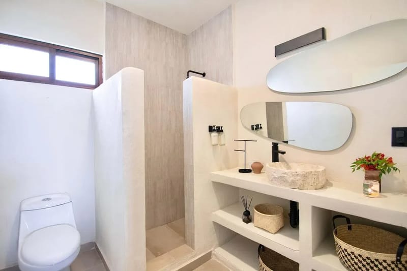 Stylish 6BR with Lovely Terrace