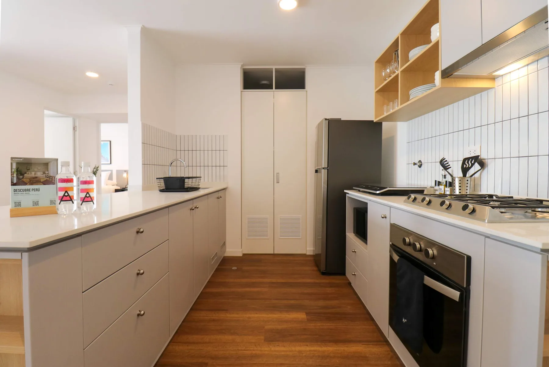 Chic & Inviting 2BR w/ Balcony in Miraflores