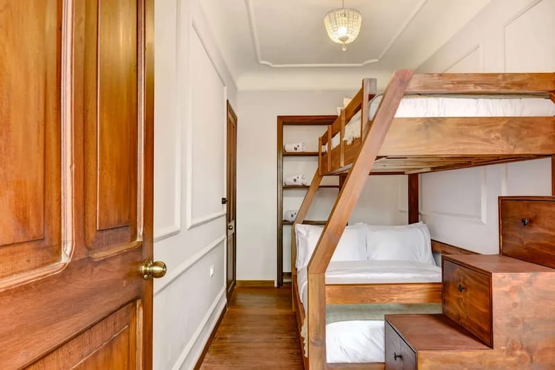 Chic 4BR House in La Candelaria