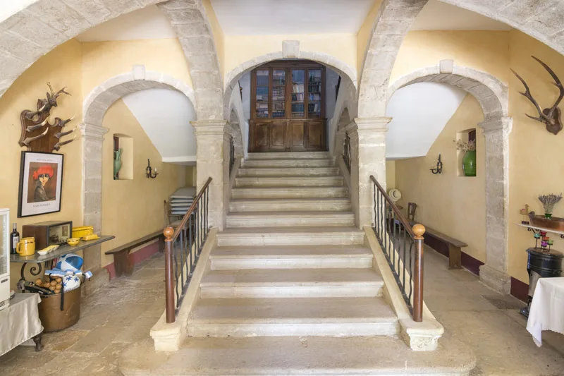 Virtual tour image for the Domaine
