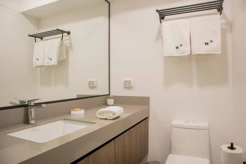 Amazing 3BR w/ Balcony in Miraflores