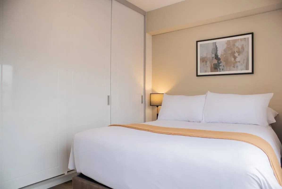 Amazing 3BR w/ Balcony in Miraflores