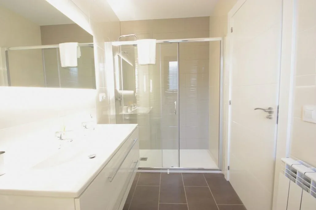 Main bathroom