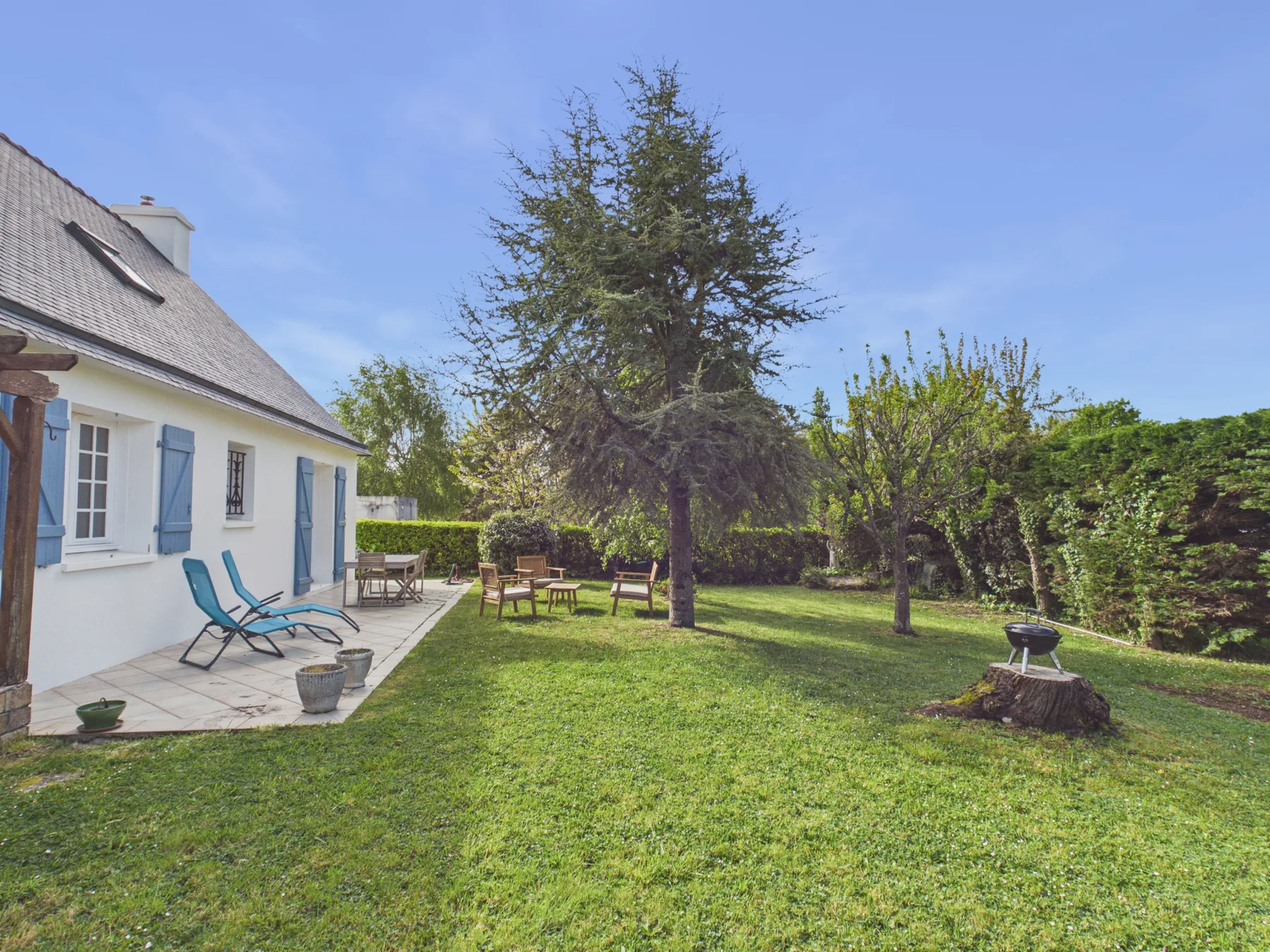 Casa en Carnac con jardín