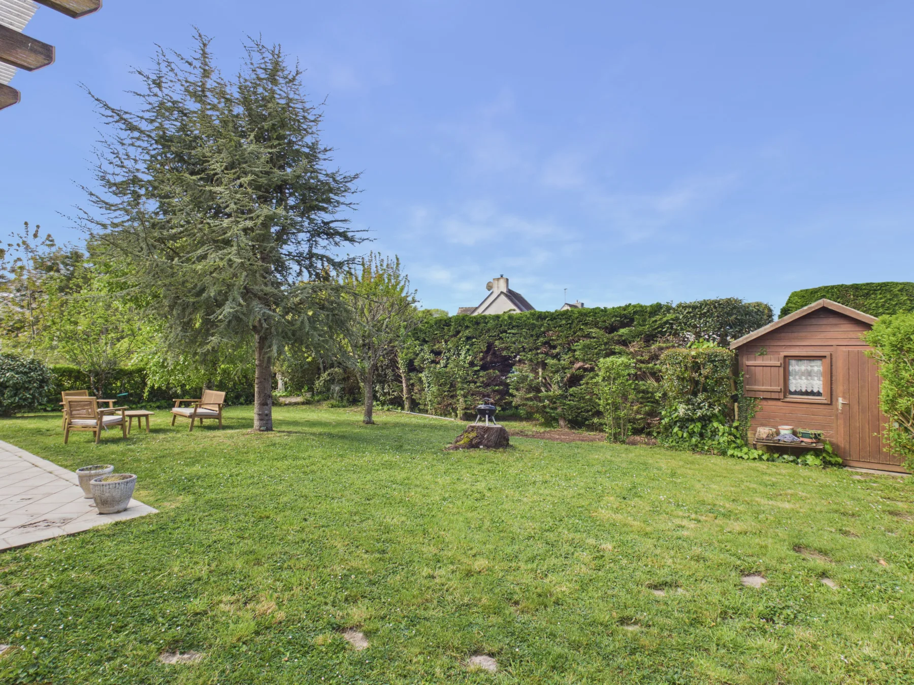 Casa en Carnac con jardín