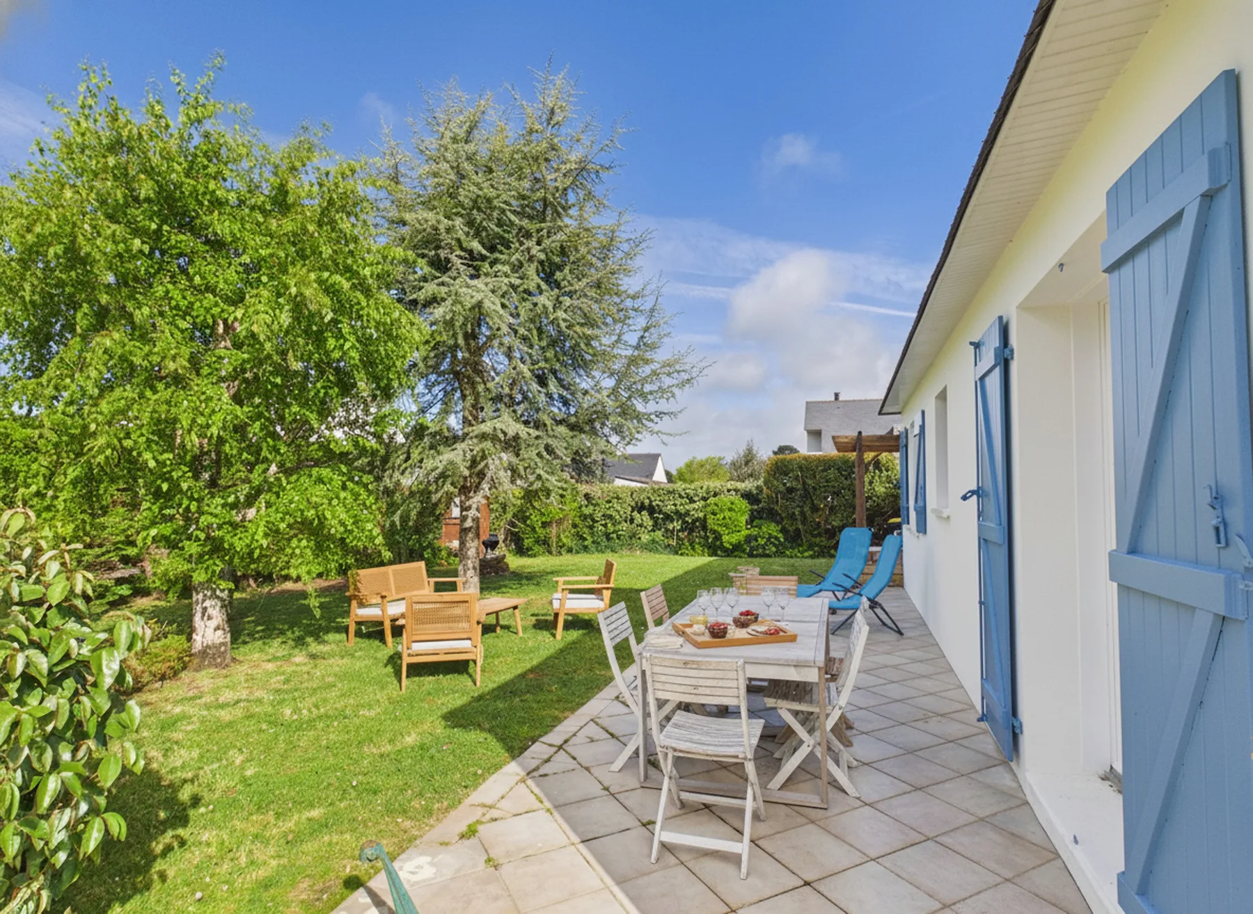 Casa en Carnac con jardín
