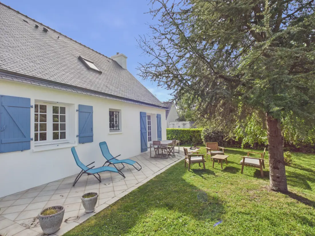 Casa en Carnac con jardín