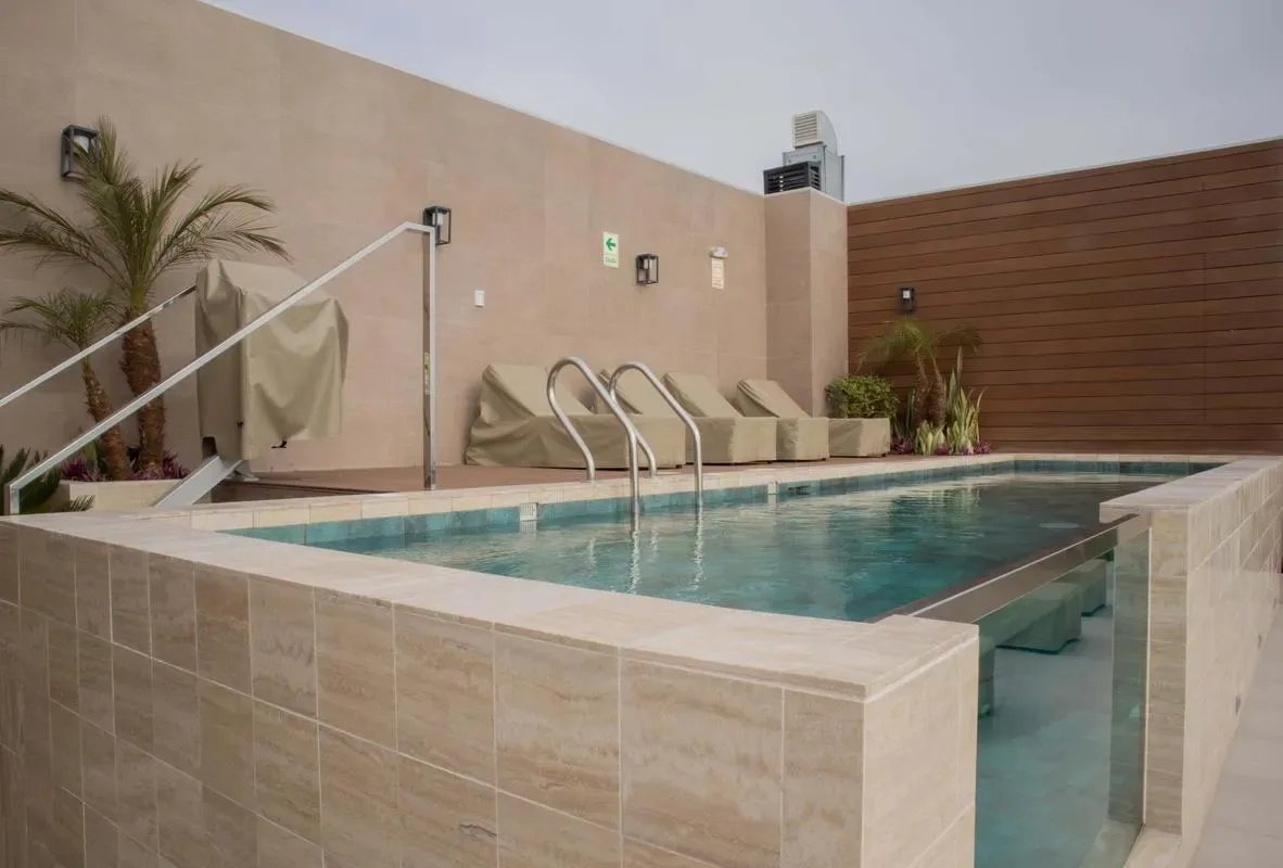Oceanview 1BR Apartment w/ Balcony in Barranco