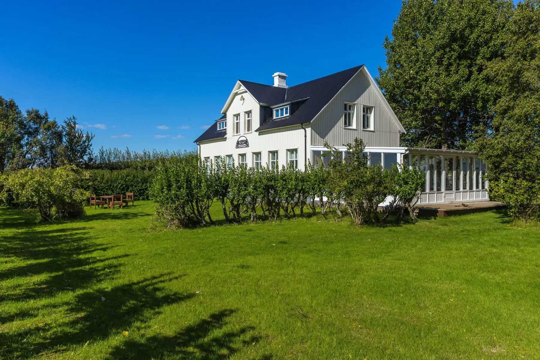 Guesthouse Húsið