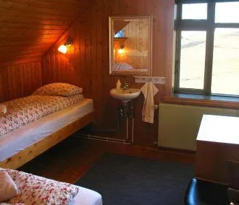Guesthouse Húsið