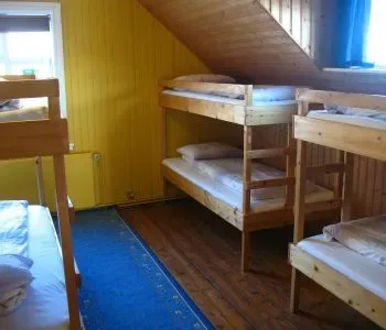 Guesthouse Húsið