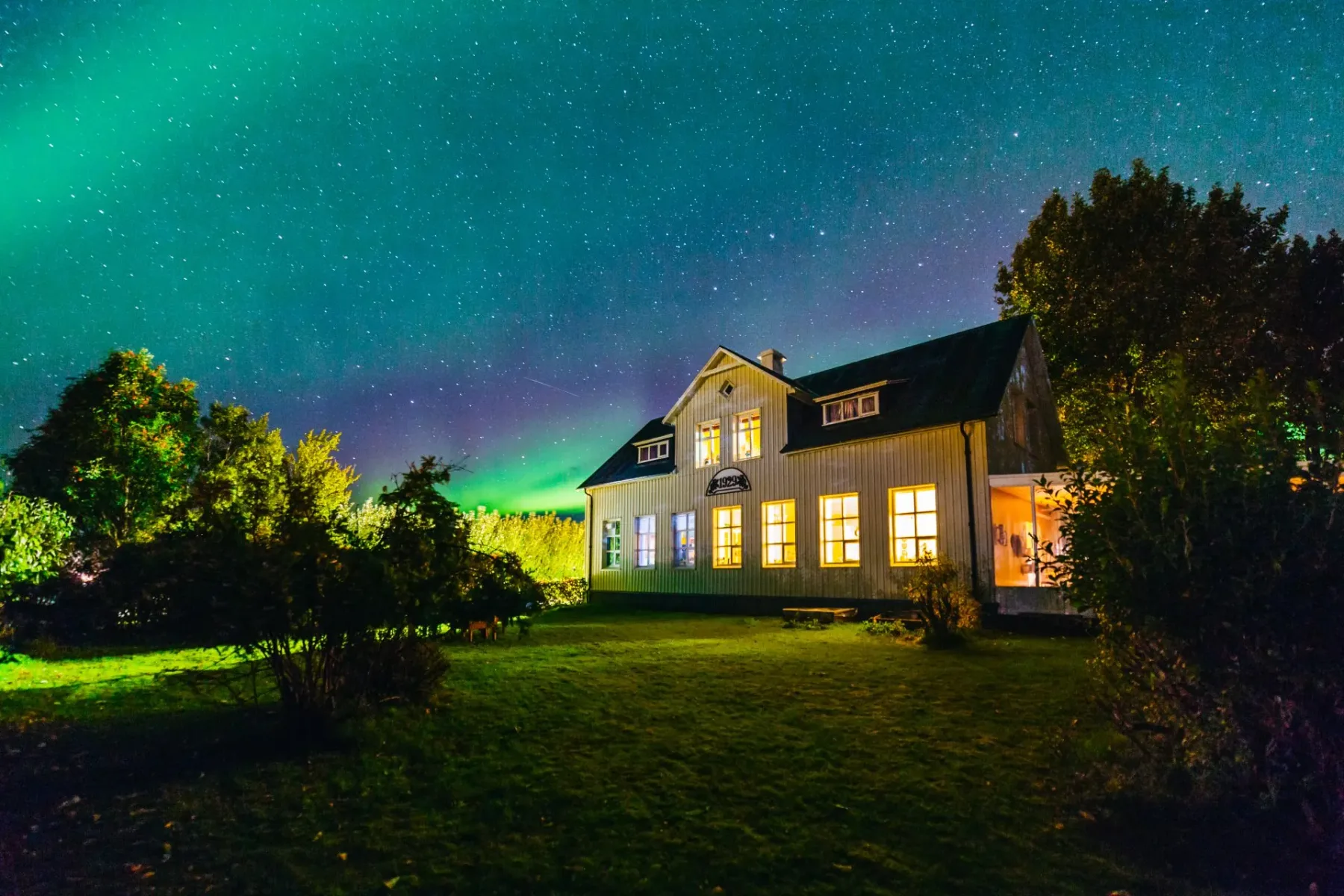 Guesthouse Húsið