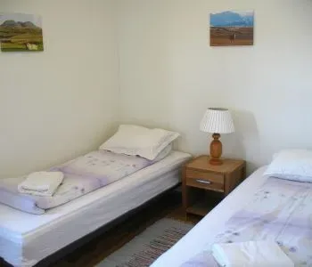 Guesthouse Húsið