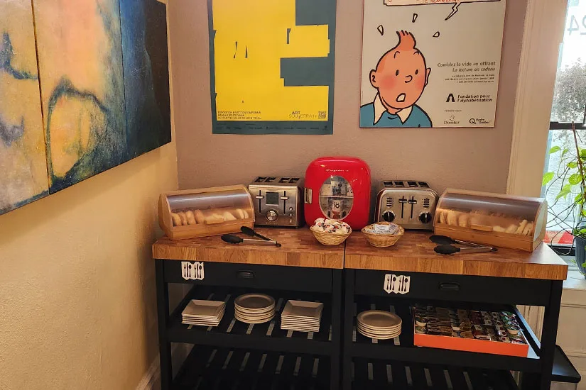 Breakfast area