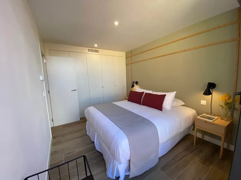 Stylish 2BR w/ Sunny Terrace in Chueca