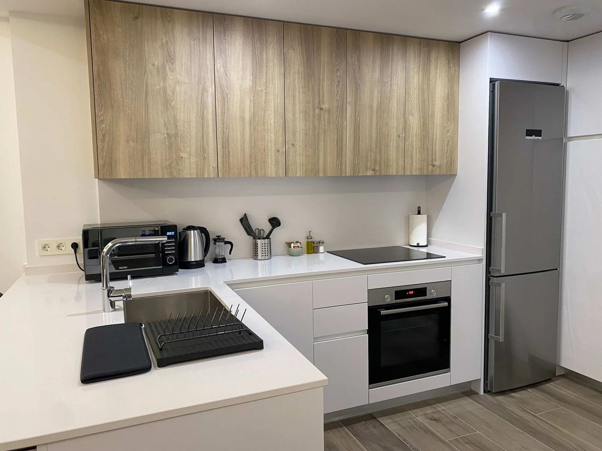 Stylish 2BR w/ Sunny Terrace in Chueca