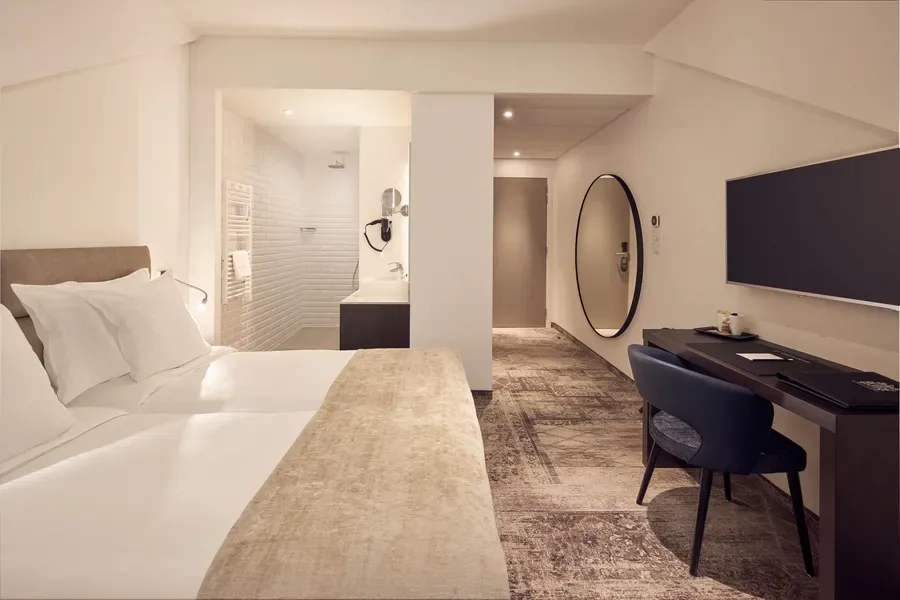 Comfort room