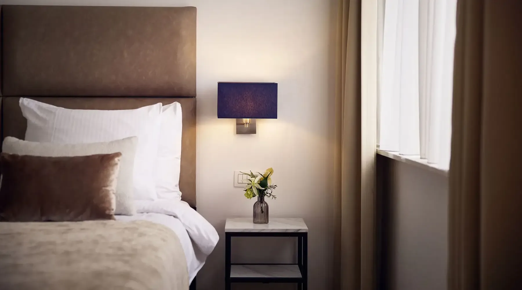 Bed detail