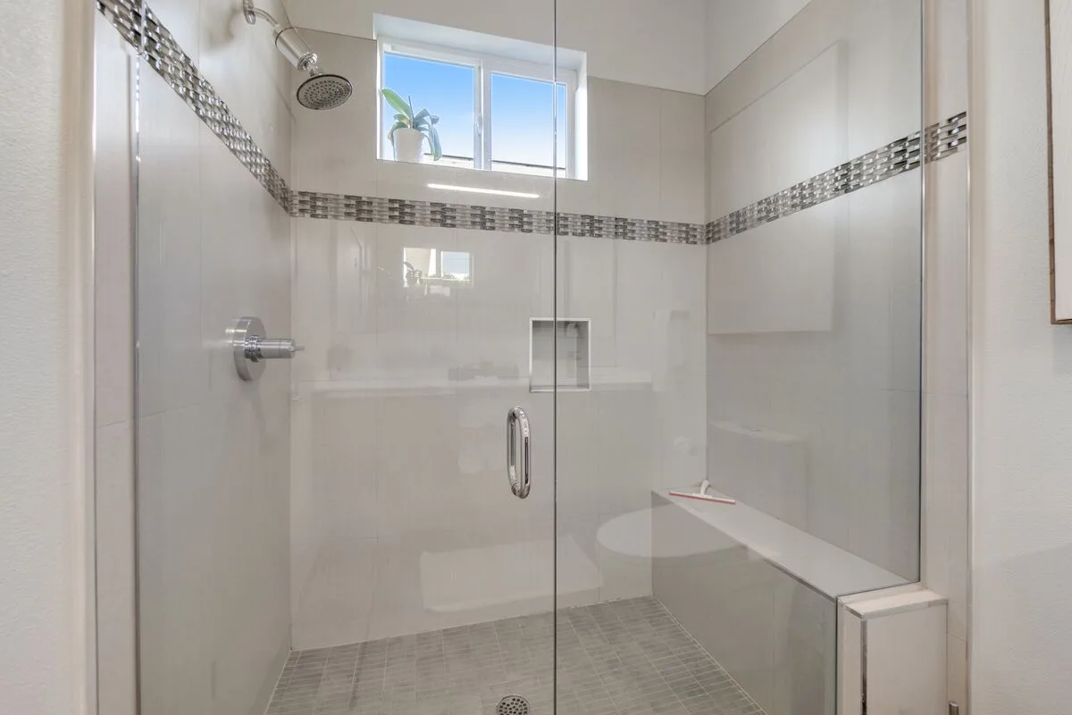 Modern Distinction in South Palm Springs - 3922