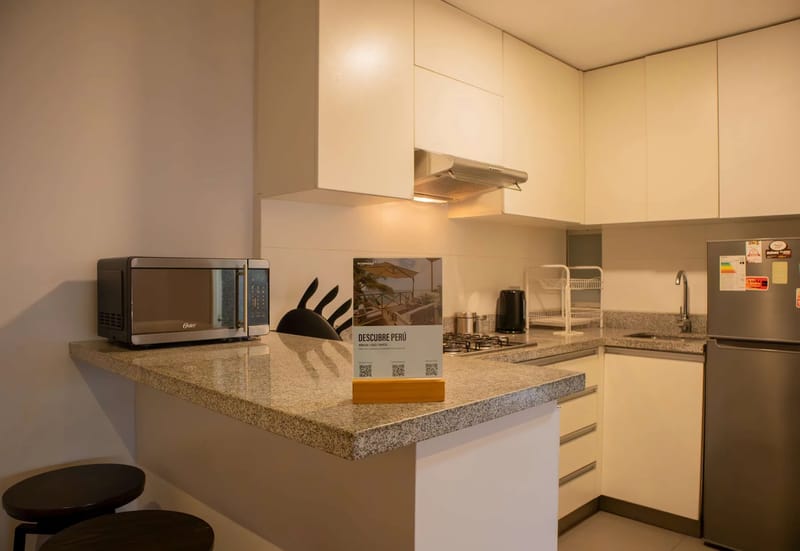 Sophisticated 1BR Stay in Prime Miraflores