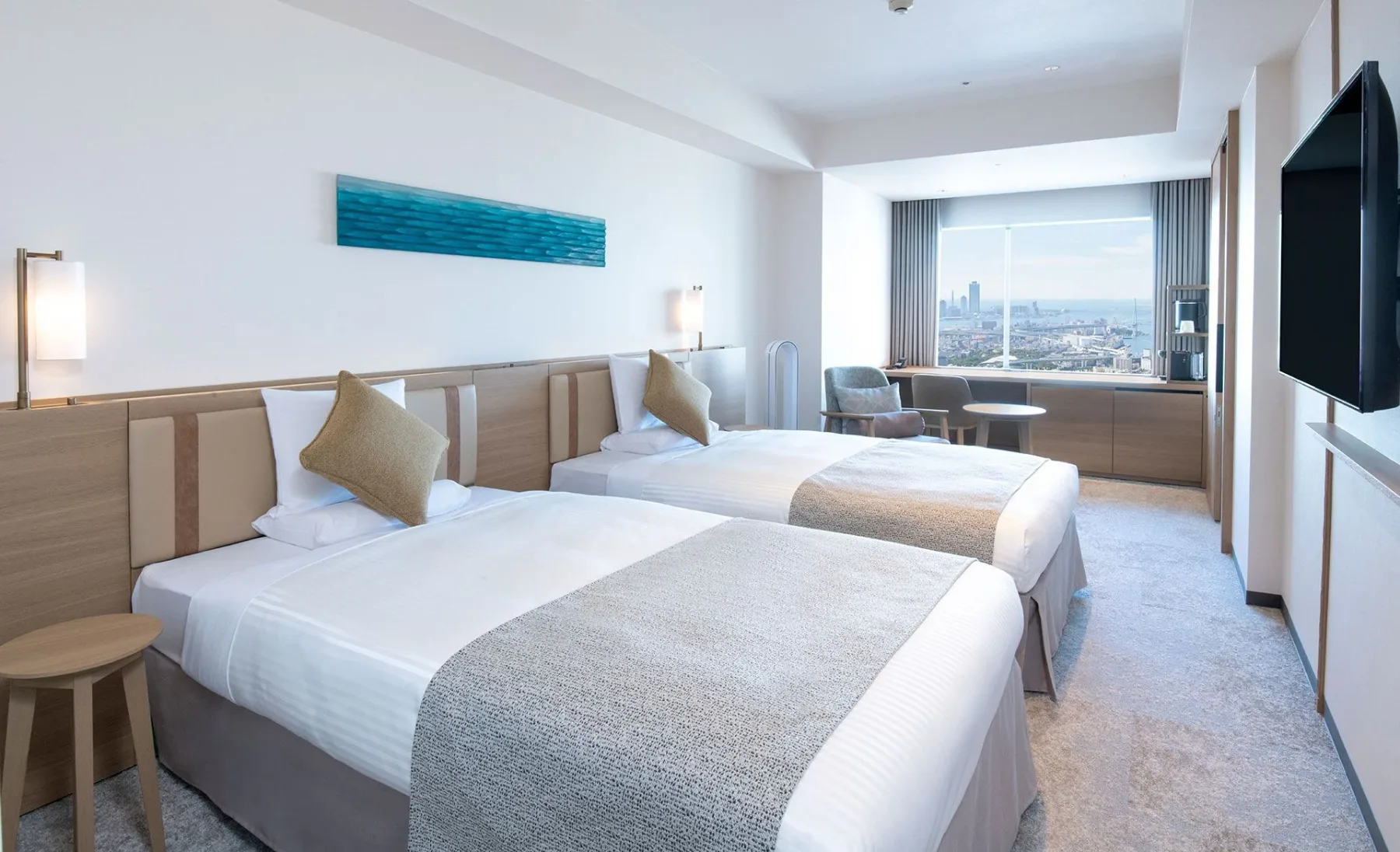 Art Hotel Osaka Bay Tower