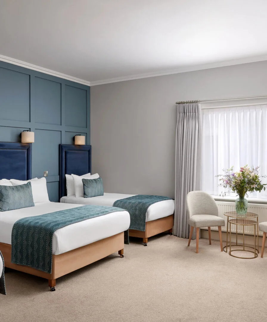 Sandymount Hotel bedroom