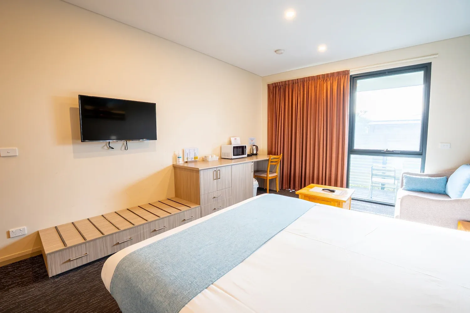 Foreshore Hotel accommodation