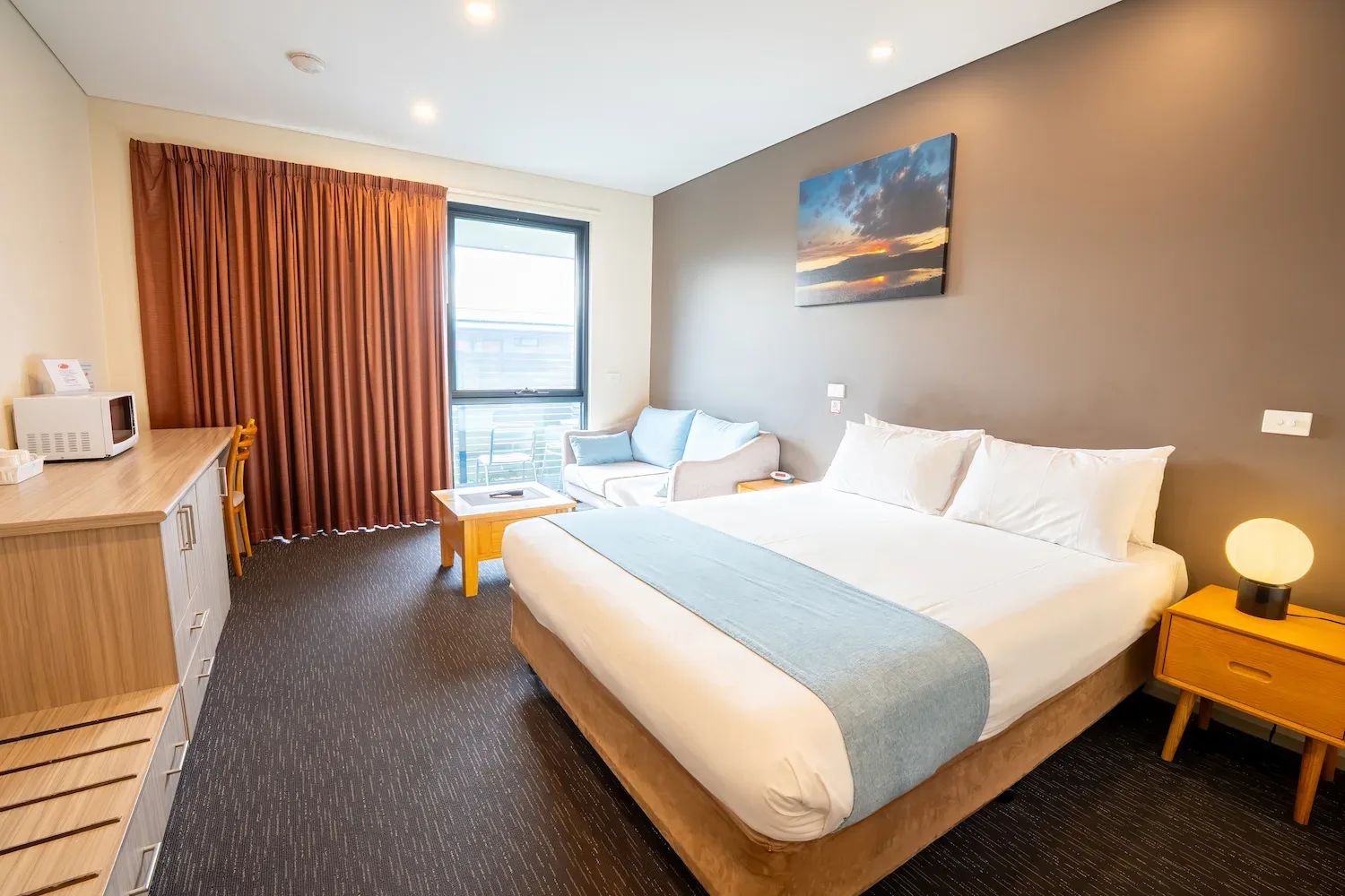 Foreshore Hotel accommodation
