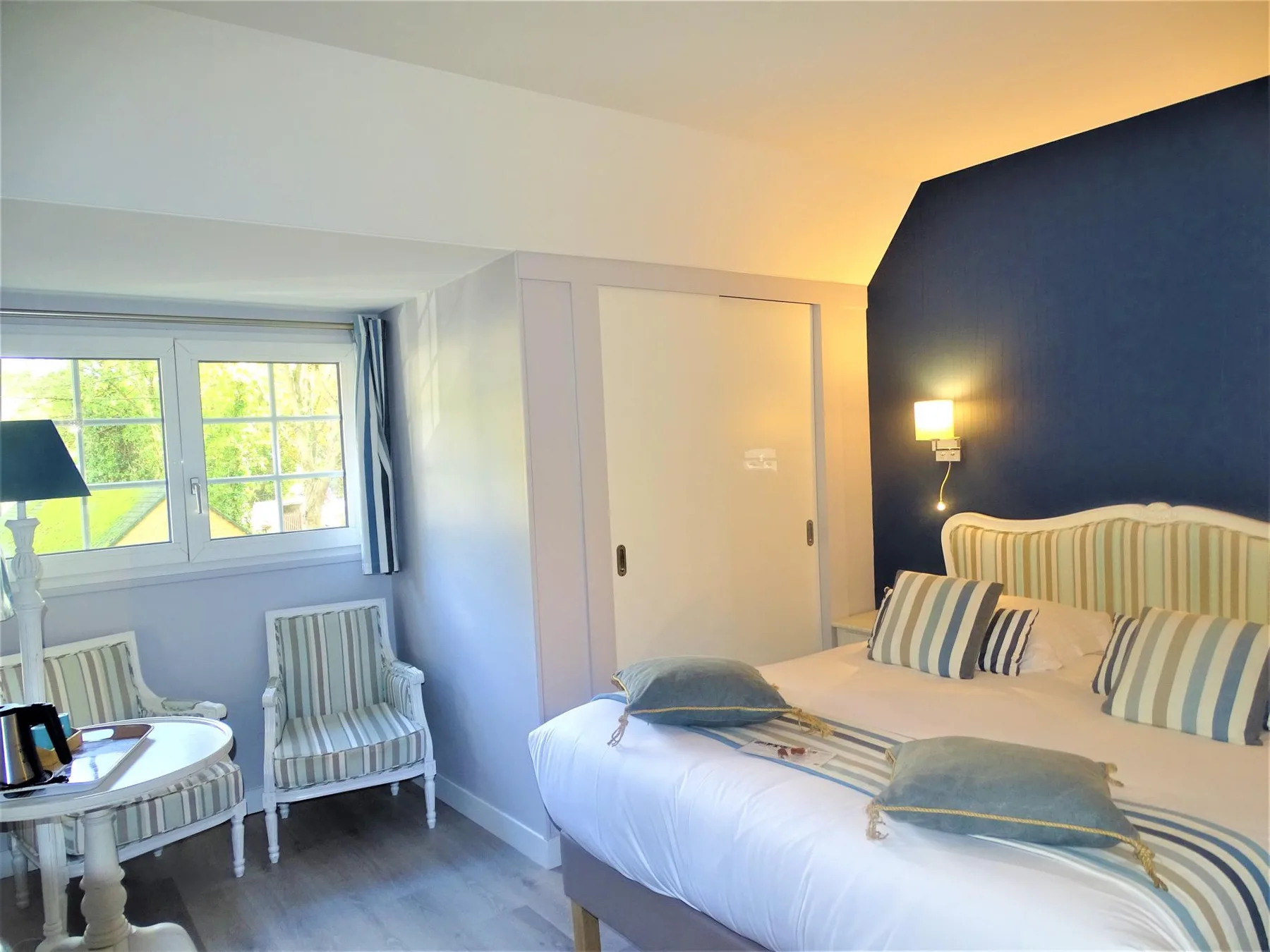 Hotel and superior room