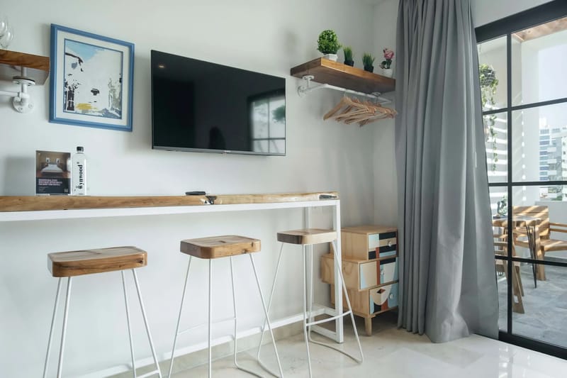 Luxury Loft w/ Balcony & View in Bocagrande