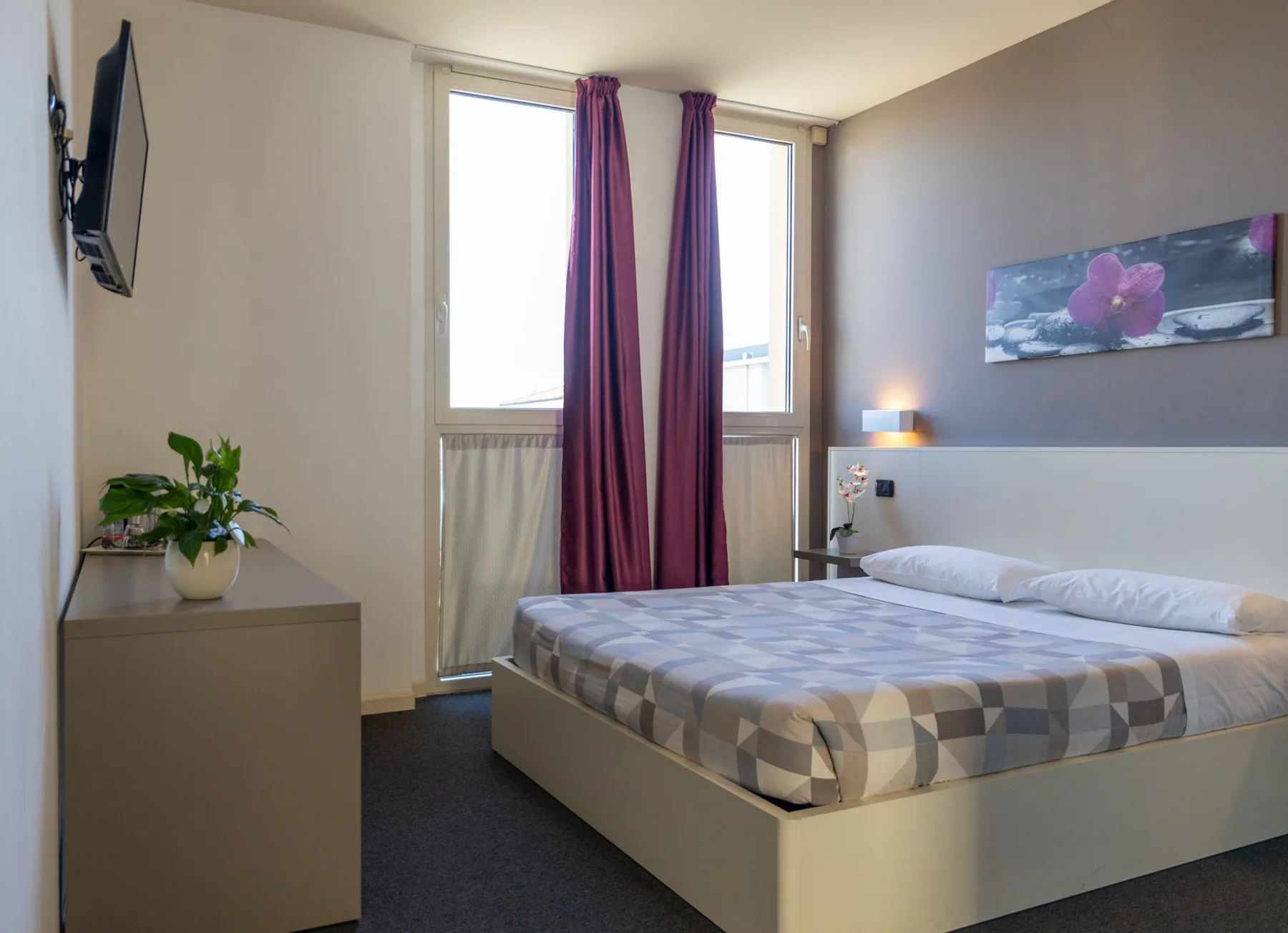 Habitación del Hotel Giallo Parma