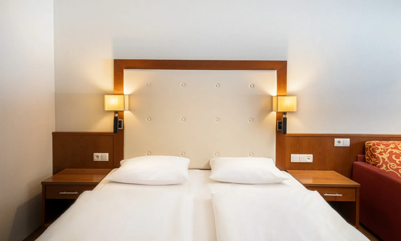 Superior double-room bed