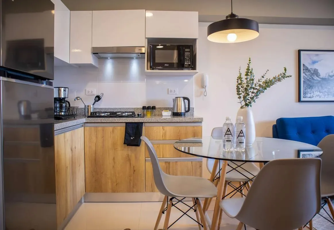 Alluring 2BR w/ Balcony in Barranco