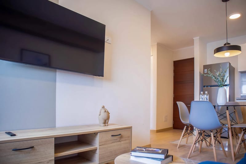 Alluring 2BR w/ Balcony in Barranco