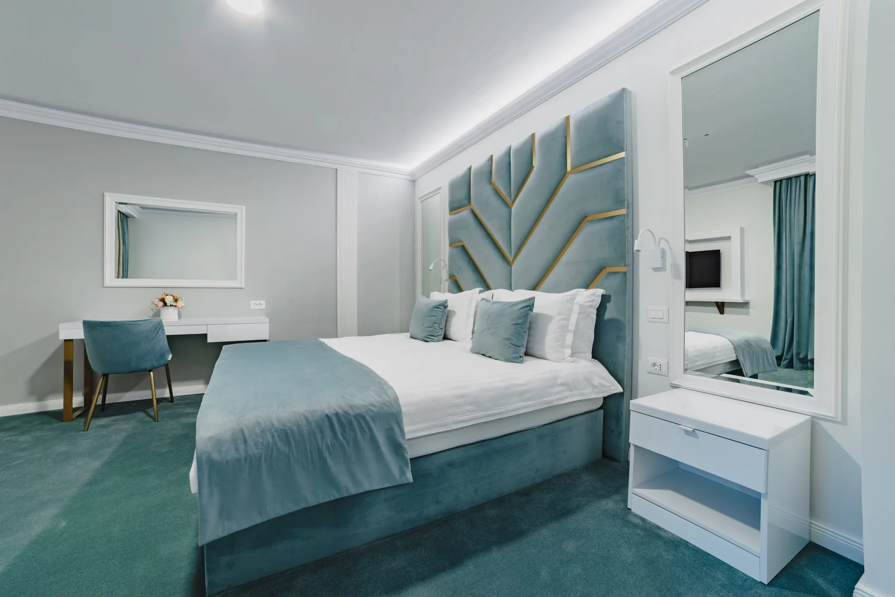 3 Stejari hotel interior