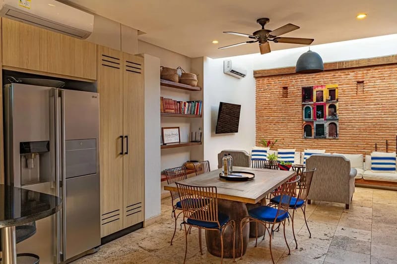 Modern 3BR w/ Rooftop Jacuzzi Cartagena