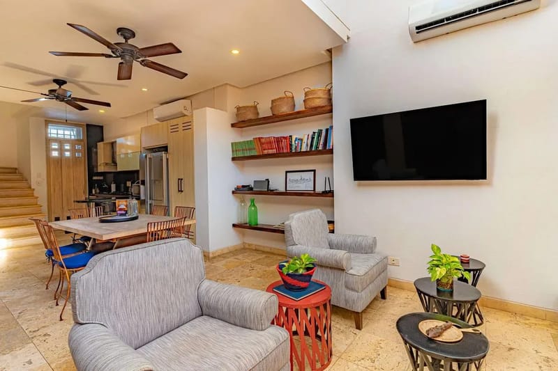 Modern 3BR w/ Rooftop Jacuzzi Cartagena